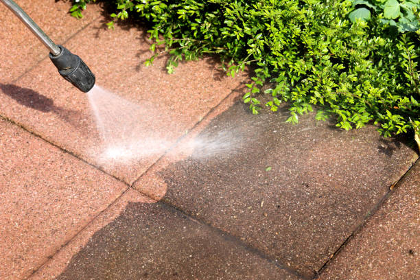 Why Choose Our Certified Pressure Washing Experts for Your Project Needs in Evergreen, CO?